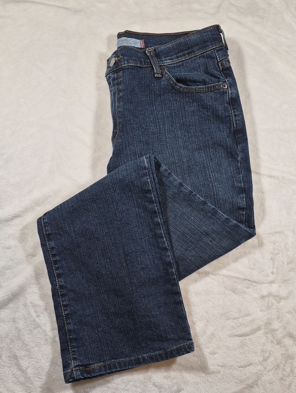 Levi's 550 Women's Dark Blue Bootcut Jeans